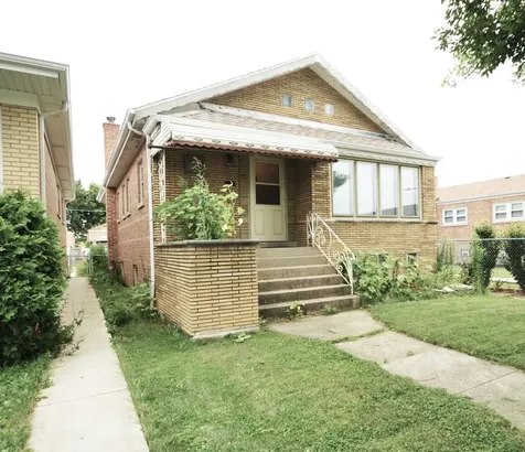 5625 South Kilbourn Avenue Chicago IL 60629