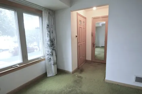5625 South Kilbourn Avenue Chicago IL 60629