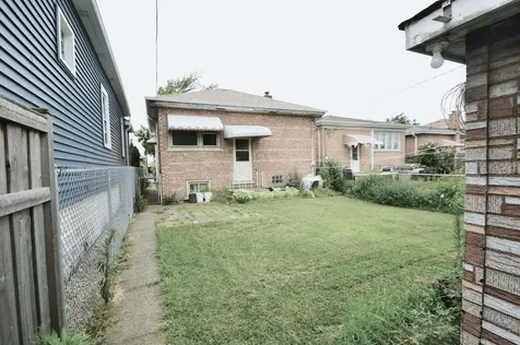 5625 South Kilbourn Avenue Chicago IL 60629