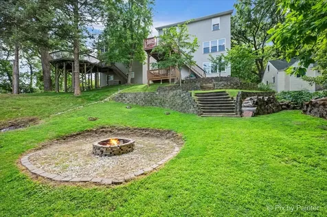 17 Hillcrest Avenue Fox Lake IL 60020