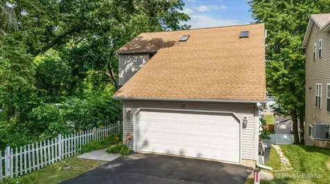 17 Hillcrest Avenue Fox Lake IL 60020