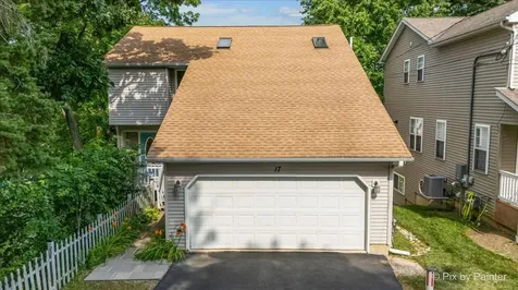 17 Hillcrest Avenue Fox Lake IL 60020