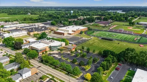 17 Hillcrest Avenue Fox Lake IL 60020
