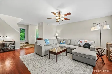 17 Hillcrest Avenue Fox Lake IL 60020