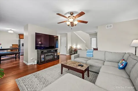 17 Hillcrest Avenue Fox Lake IL 60020