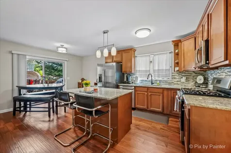 17 Hillcrest Avenue Fox Lake IL 60020