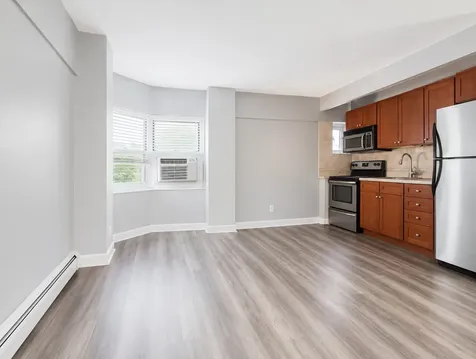 4960 North Marine Drive Chicago IL 60640