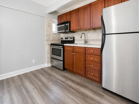 4960 North Marine Drive Chicago IL 60640
