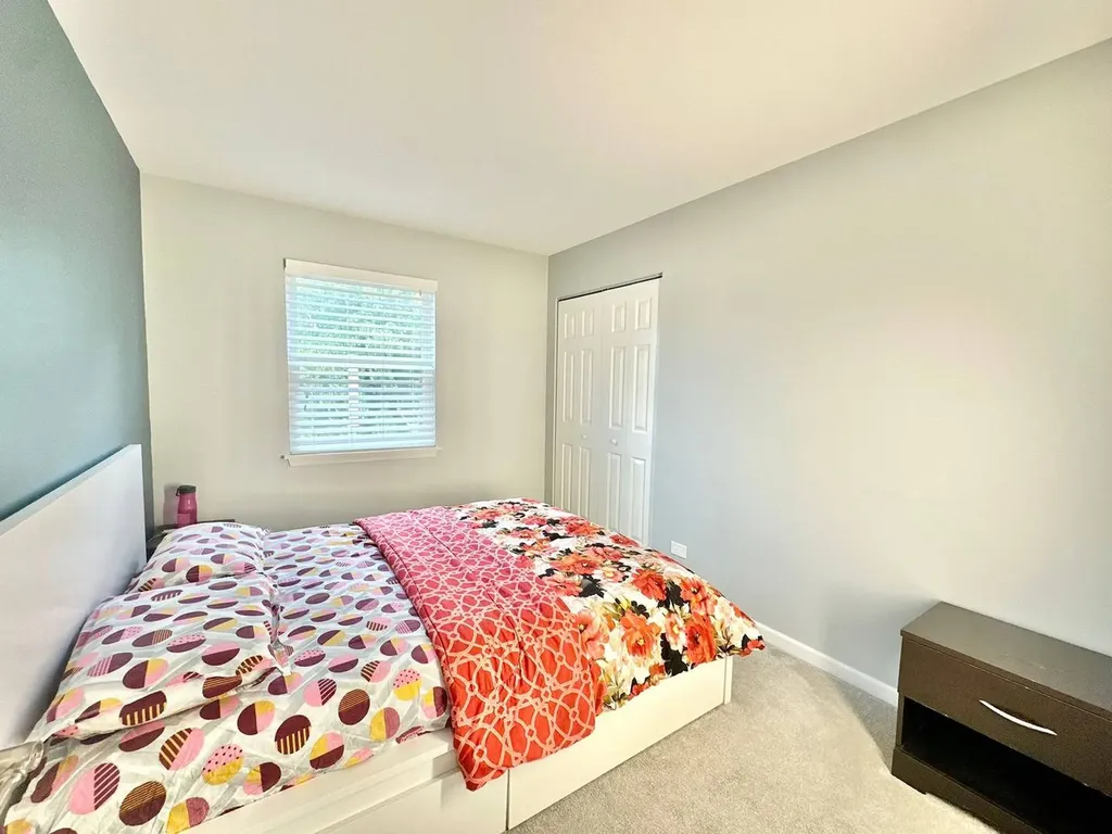 1384 Marble Hill Drive Lake Zurich IL 60047