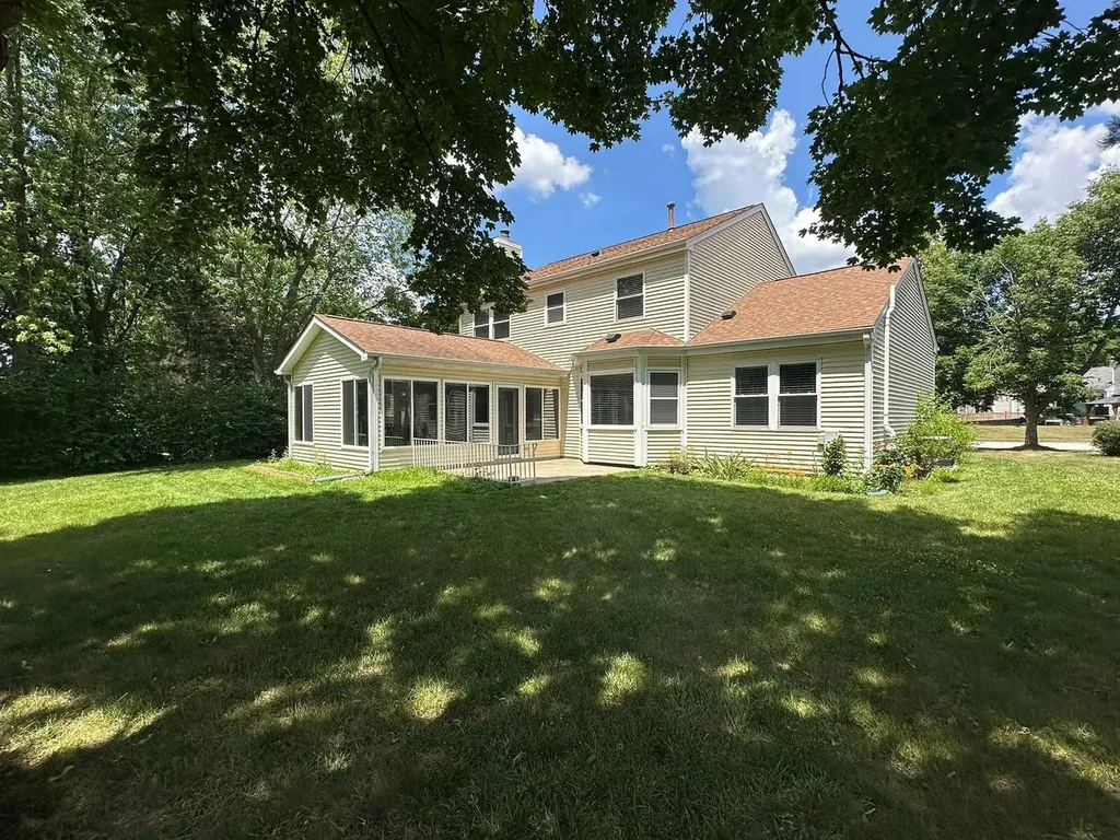 1384 Marble Hill Drive Lake Zurich IL 60047