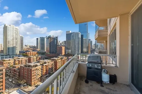 200 North Jefferson Street Chicago IL 60661