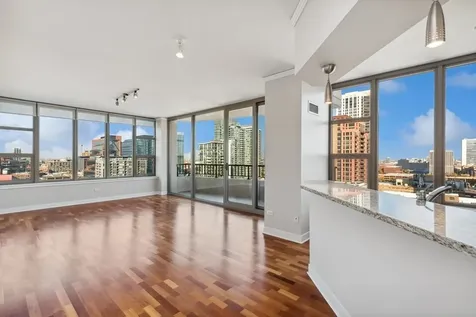 200 North Jefferson Street Chicago IL 60661
