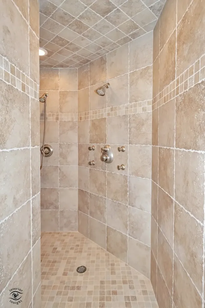 8834 Carefree Avenue Orland Park IL 60462