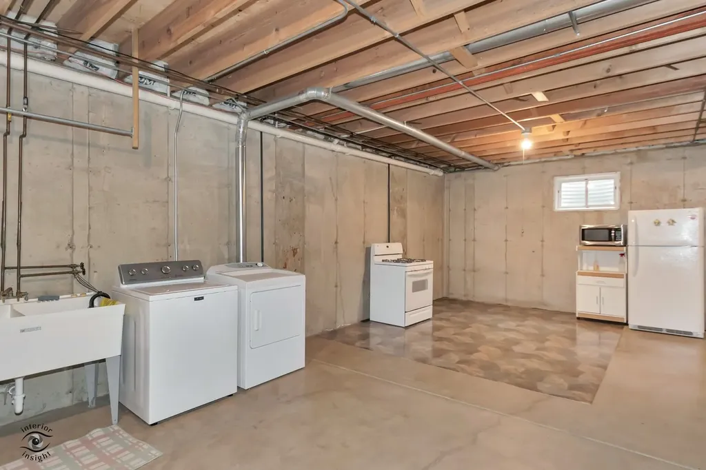 8834 Carefree Avenue Orland Park IL 60462