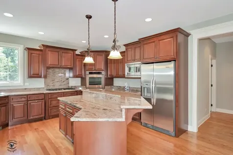 8834 Carefree Avenue Orland Park IL 60462