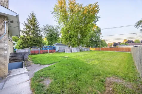2919 Ezekiel Avenue Zion IL 60099
