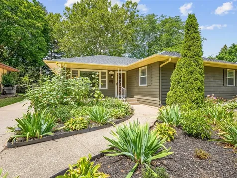 2331 Richard Avenue Rockford IL 61108