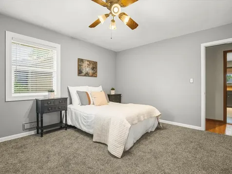 2331 Richard Avenue Rockford IL 61108