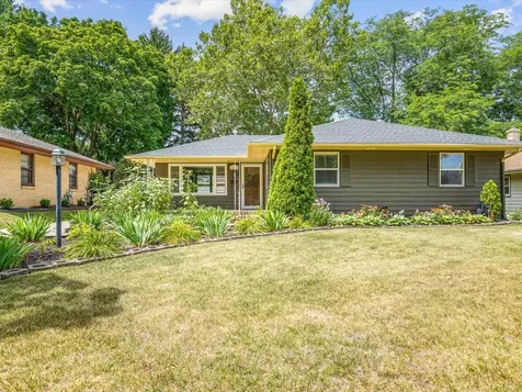 2331 Richard Avenue Rockford IL 61108
