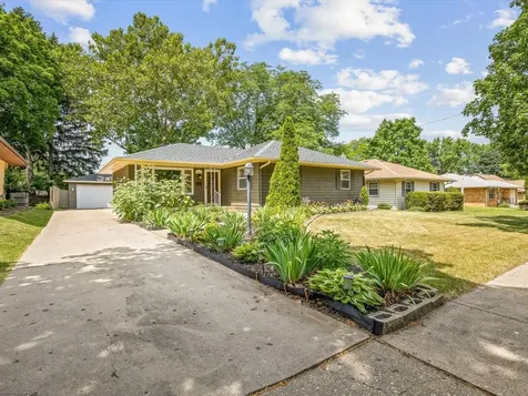2331 Richard Avenue Rockford IL 61108