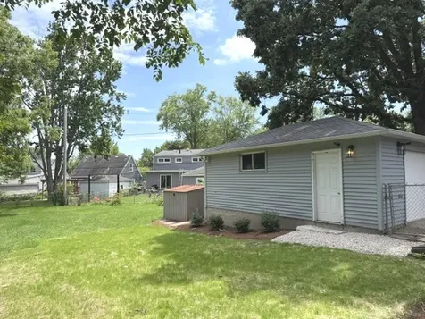 987 South Street Elgin IL 60123