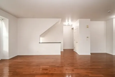 35 Thomas Court Grayslake IL 60030