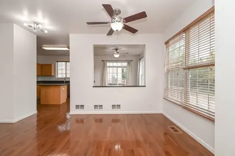 35 Thomas Court Grayslake IL 60030