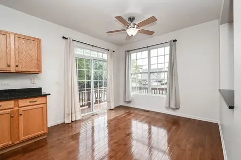 35 Thomas Court Grayslake IL 60030