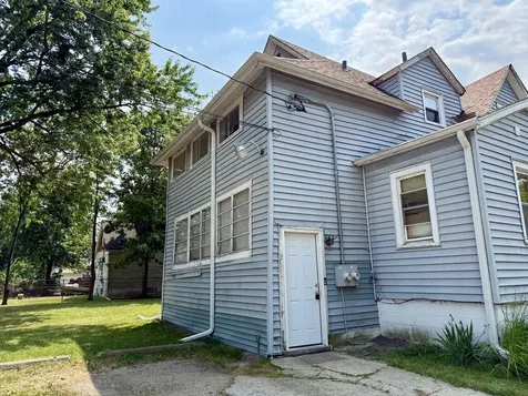 1801 Victoria Avenue North Chicago IL 60064