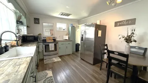 506 North Indiana Avenue Salem IL 62881