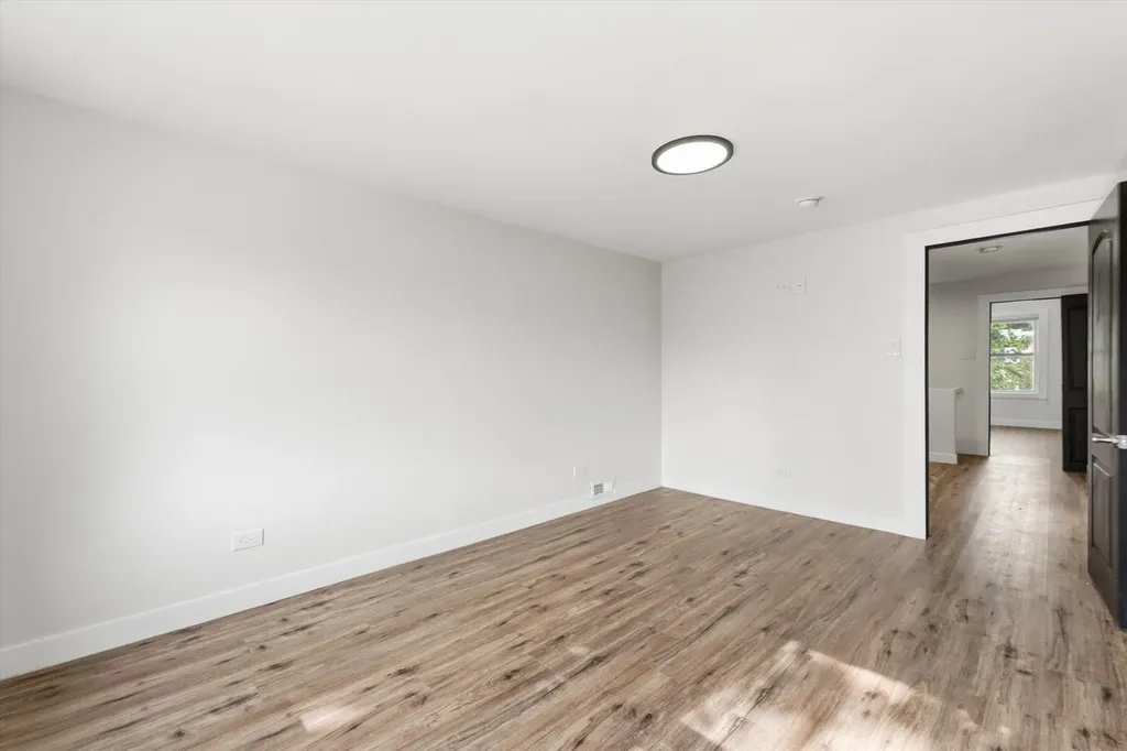 8942 South Aberdeen Street Chicago IL 60620