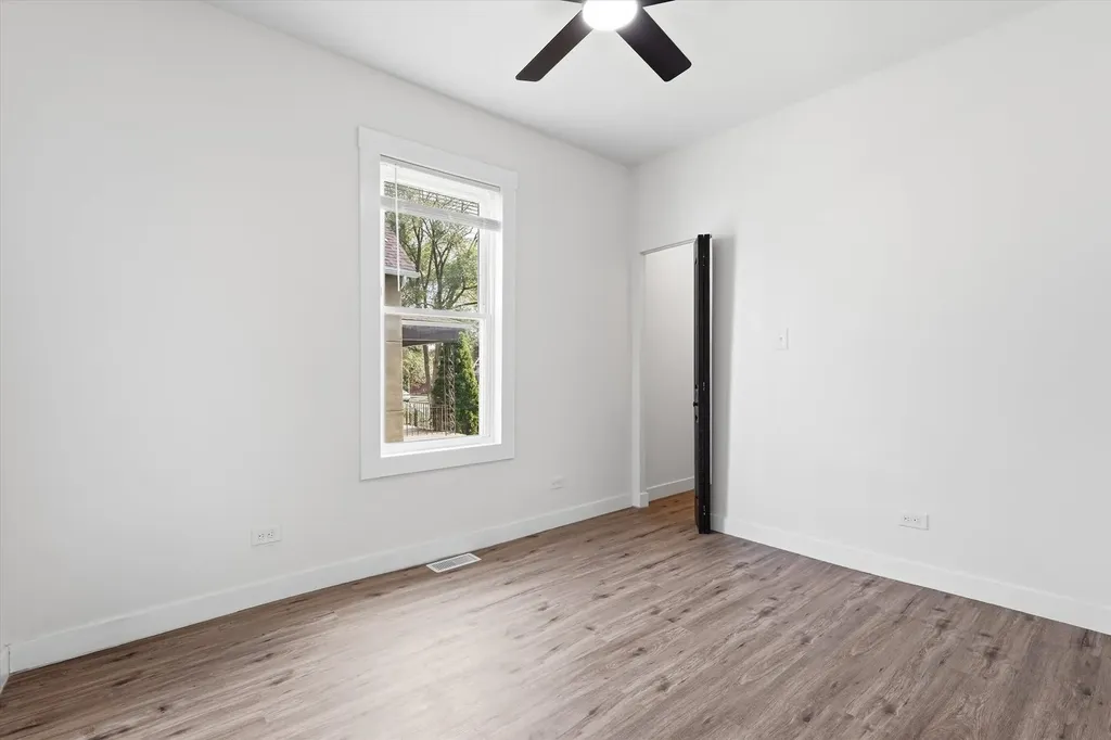 8942 South Aberdeen Street Chicago IL 60620