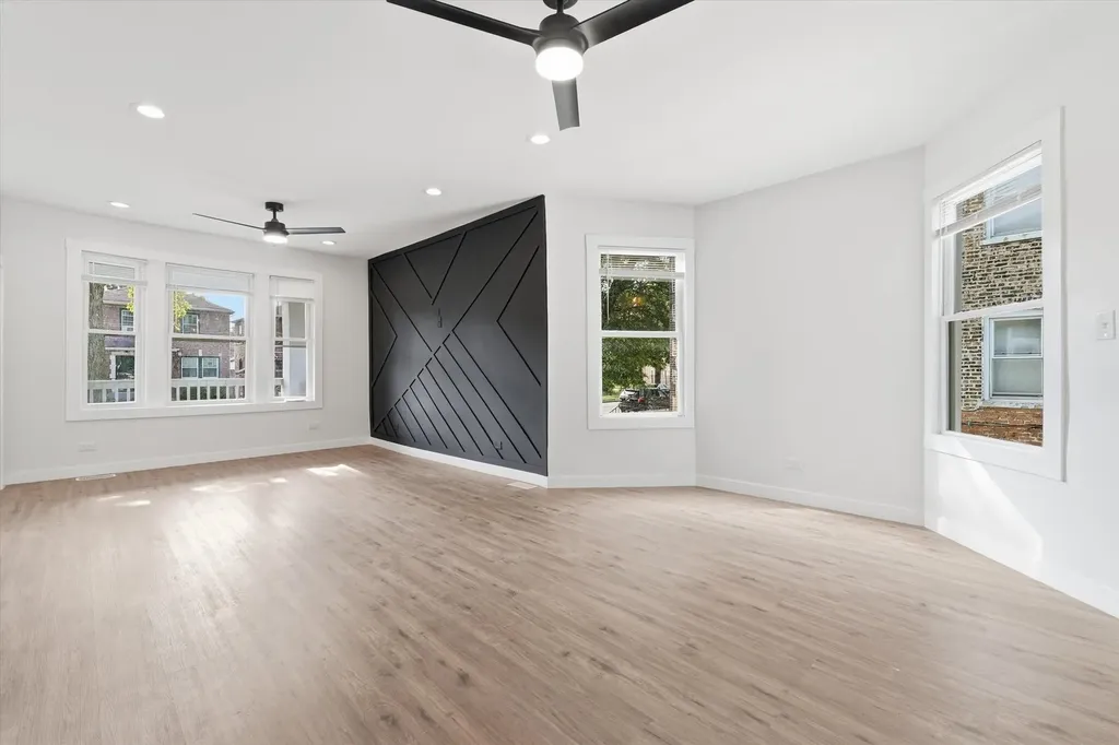 8942 South Aberdeen Street Chicago IL 60620