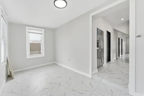 8942 South Aberdeen Street Chicago IL 60620
