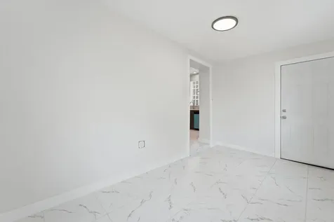 8942 South Aberdeen Street Chicago IL 60620
