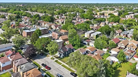 8942 South Aberdeen Street Chicago IL 60620