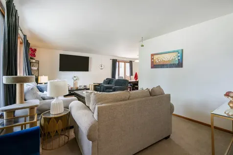 11033 Parkside Avenue Chicago Ridge IL 60415