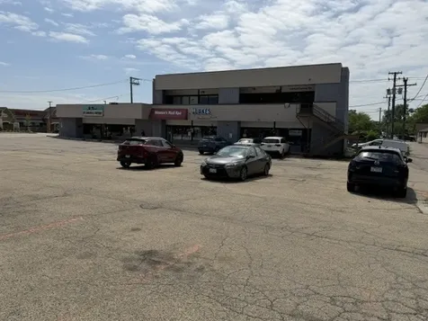 408 North Seymour Avenue Mundelein IL 60060