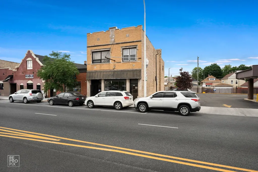 4812 South Pulaski Road Chicago IL 60632