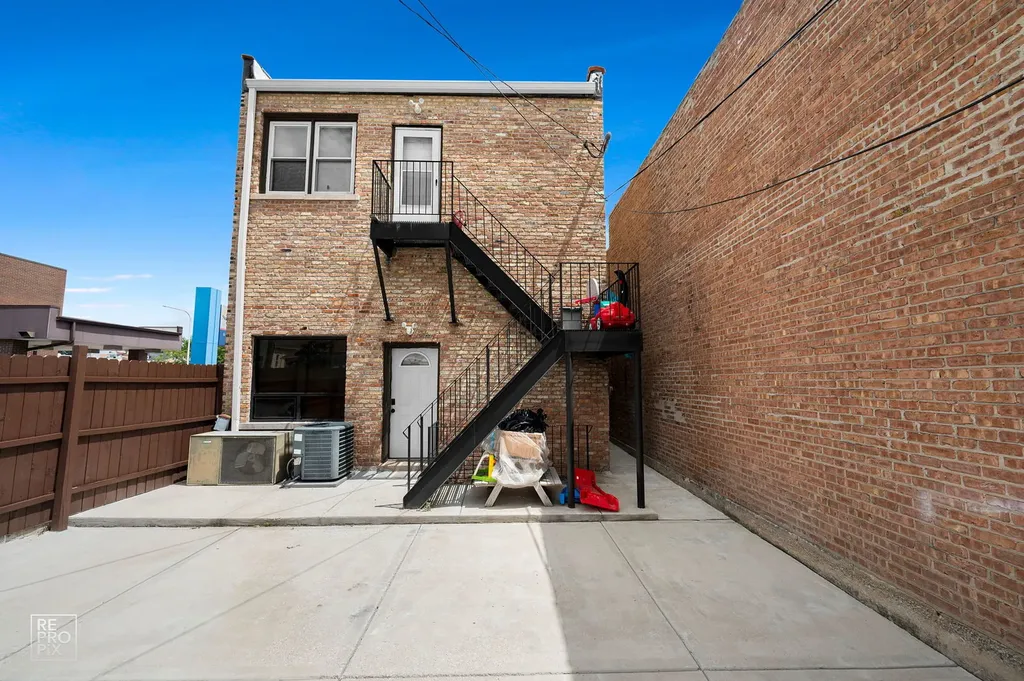 4812 South Pulaski Road Chicago IL 60632