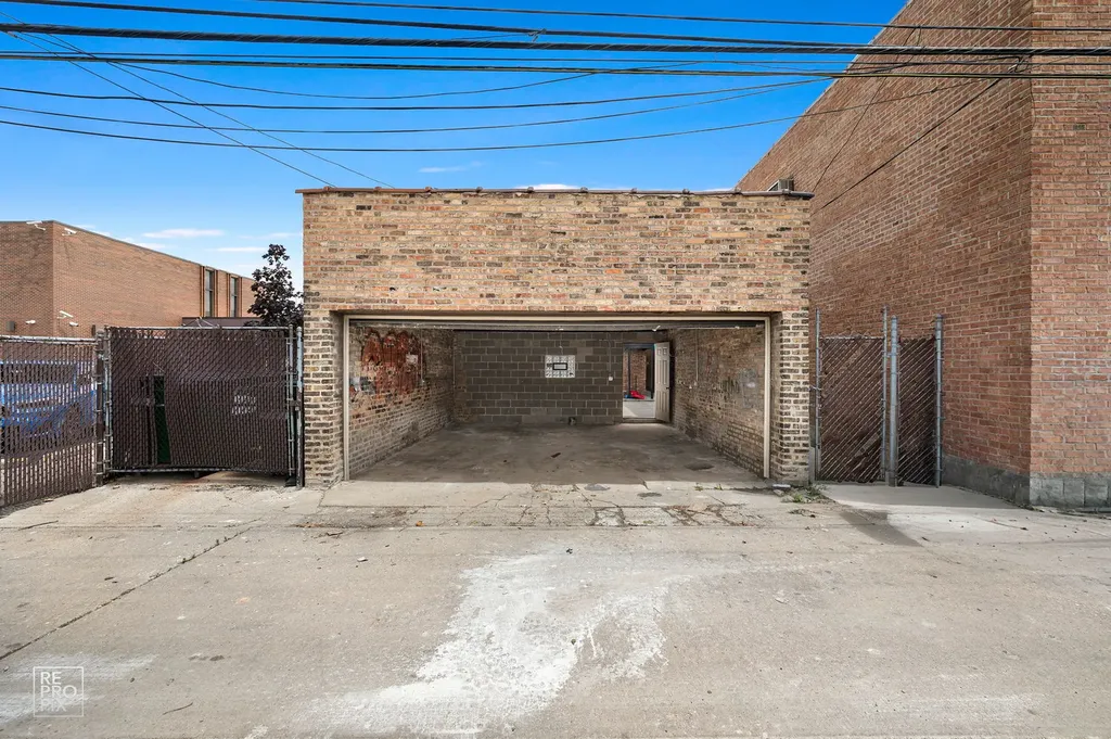 4812 South Pulaski Road Chicago IL 60632