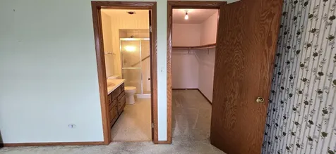 12135 Hillcrest Drive Lemont IL 60439