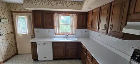 12135 Hillcrest Drive Lemont IL 60439