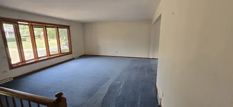 12135 Hillcrest Drive Lemont IL 60439