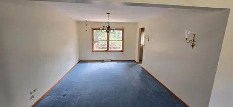 12135 Hillcrest Drive Lemont IL 60439