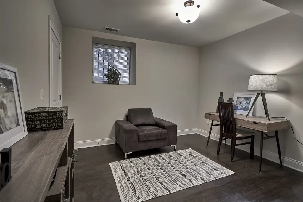 4520 South King Drive Chicago IL 60653