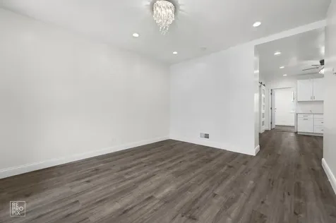 2237 South Oakley Avenue Chicago IL 60608