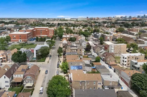 2237 South Oakley Avenue Chicago IL 60608