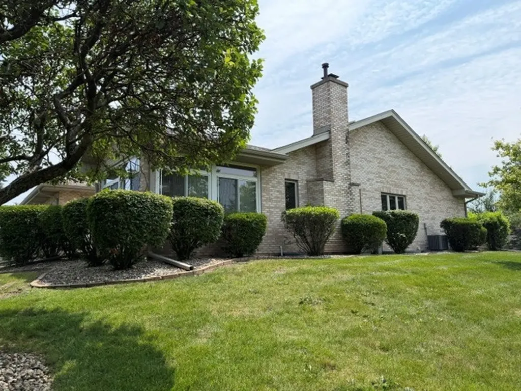 10822 Valerie Court Orland Park IL 60467