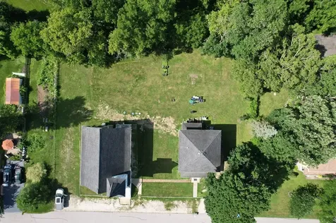 16648 Easton Avenue Lincolnshire IL 60069